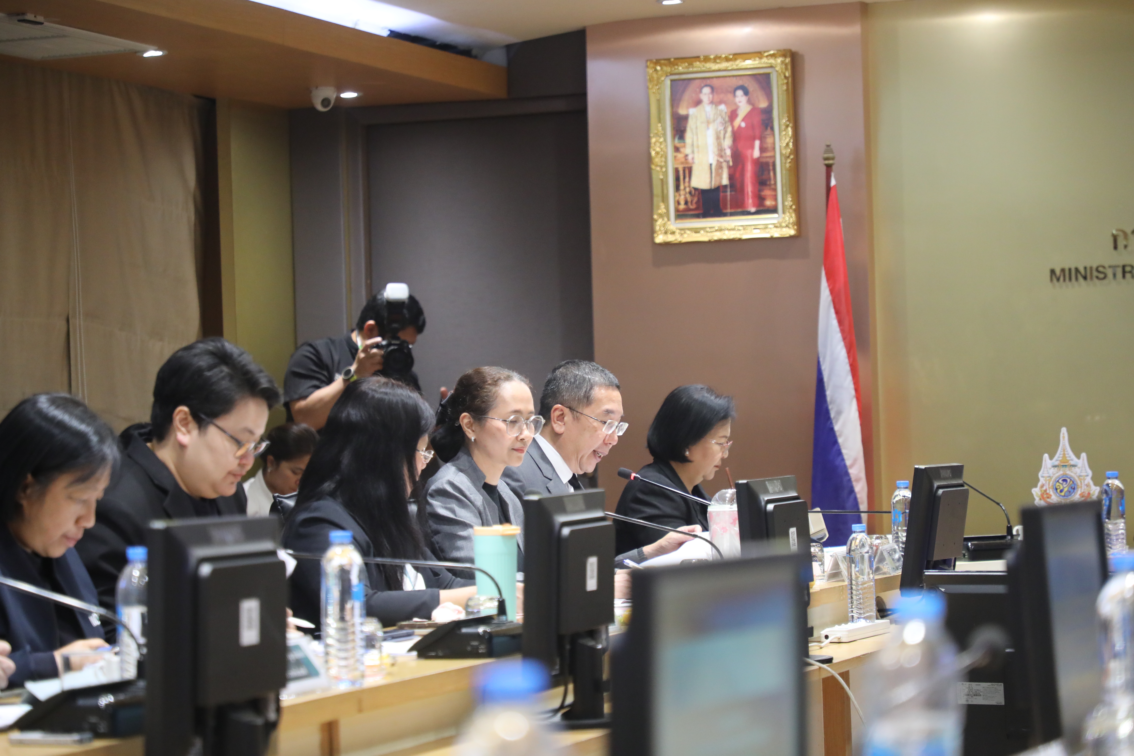 title - ส.ป.ก. ประชุมคณะกรรมการติดตามเร่งรัดการใช้จ่ายเงินงบประมาณของกระทรวงเกษตร์และสหกรณ์ ครั้งที่ 1/2569